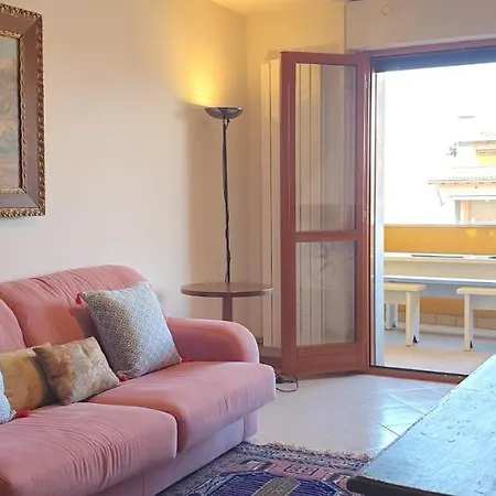 Charming & Parking By Anthea Homes Διαμέρισμα Γκράντο