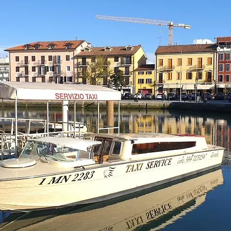 Appartamento Charming & Parking By Anthea Homes Grado