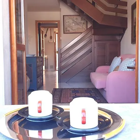 Apartment Charming & Parking By Anthea Homes