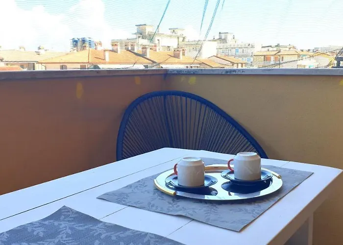 Charming & Parking By Anthea Homes *